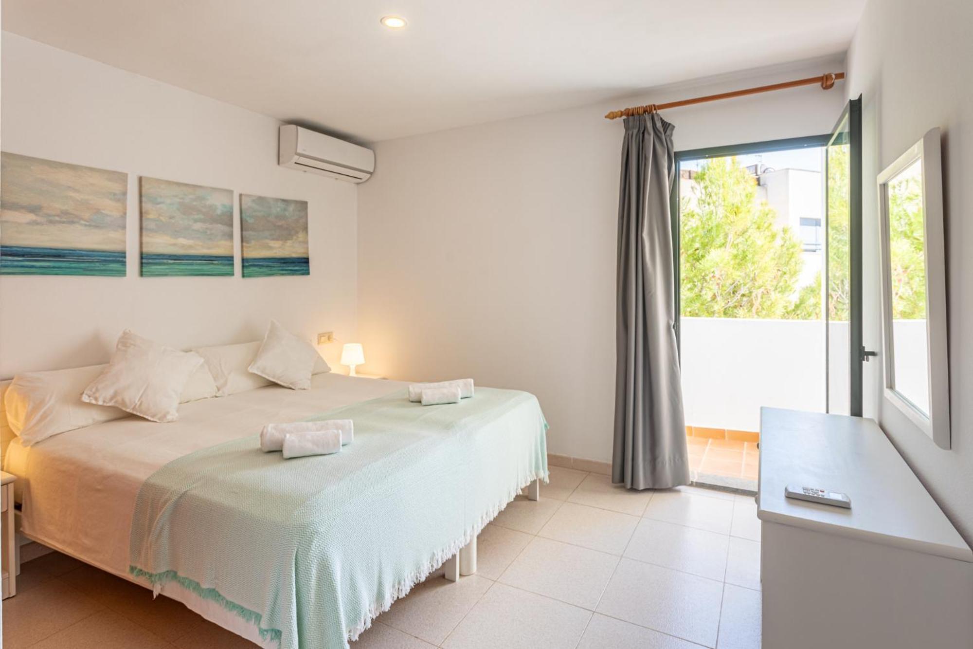 Apartamentos Es Dolc Colonia de Sant Jordi Kültér fotó